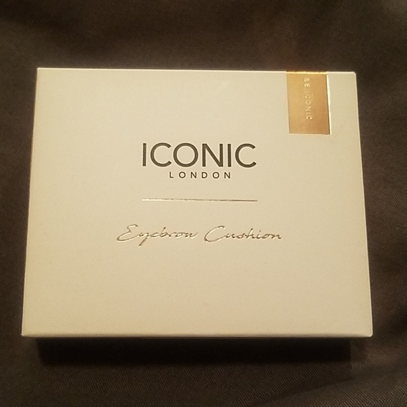 Iconic London Other - Iconic London eyebrow cushion